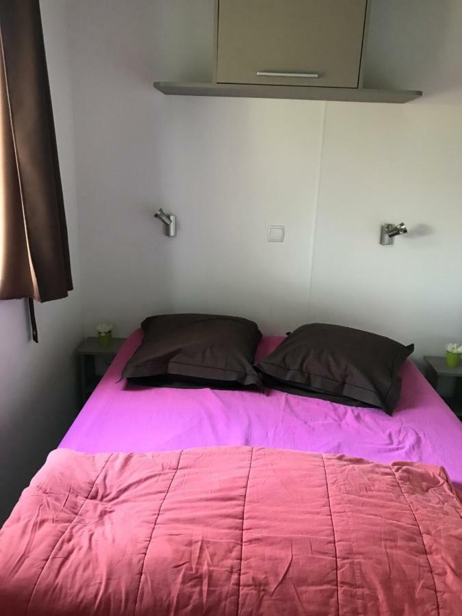 Mobil Home Climatise Camping 4* Le Grau Du Roi Les Jardins De Tivoli ภายนอก รูปภาพ